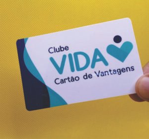 Através da leitura magnética pode-se realizar confecção de cartões fidelidade, controle de acesso: a hotéis, eventos, repartições públicas, festas particulares com segurança e comodidade