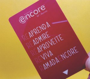 Através da leitura magnética pode-se realizar confecção de cartões fidelidade, controle de acesso: a hotéis, eventos, repartições públicas, festas particulares com segurança e comodidade